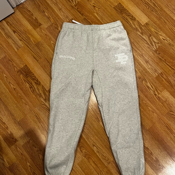 Size Large Inaka Sweatpants - Picture 1 of 3